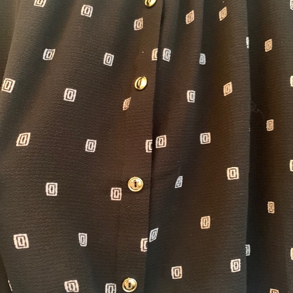 Black blouse with print - Picture 2 of 4